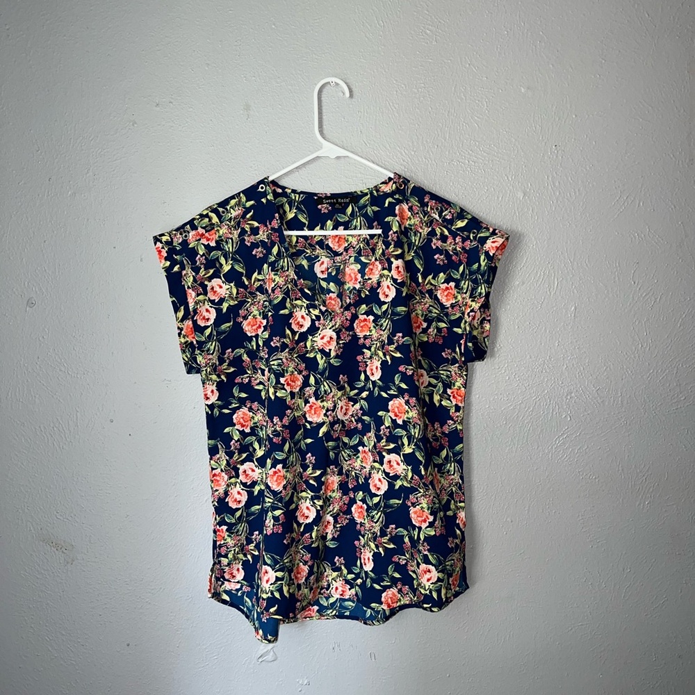 Blue Boxy Short Sleeve Blouse with Airy Fit